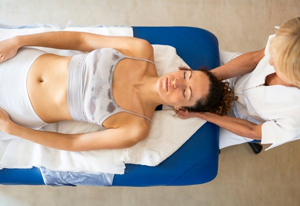 Magnétiseur certifié : soin à distance et domicile pour mieux-être